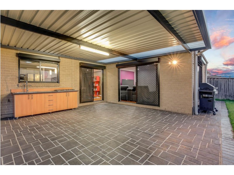 68 Silvereye Circuit, Woodcroft NSW 2767