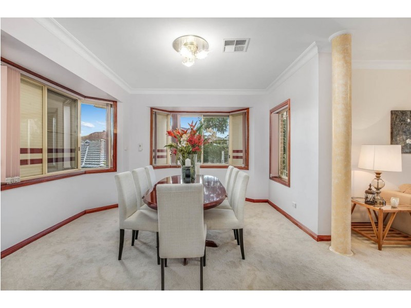 4 Roxburgh Place, Bella Vista NSW 2153