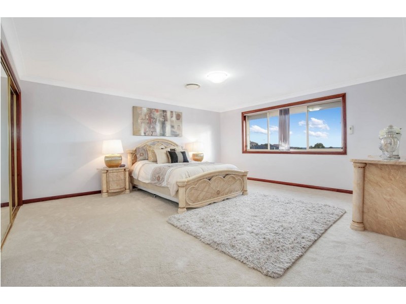 4 Roxburgh Place, Bella Vista NSW 2153