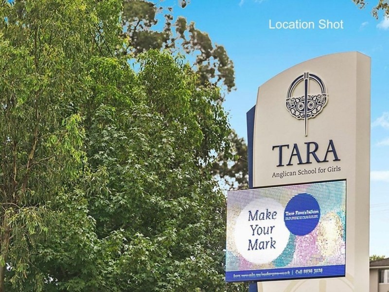 10 Wyuna Place, Oatlands NSW 2117