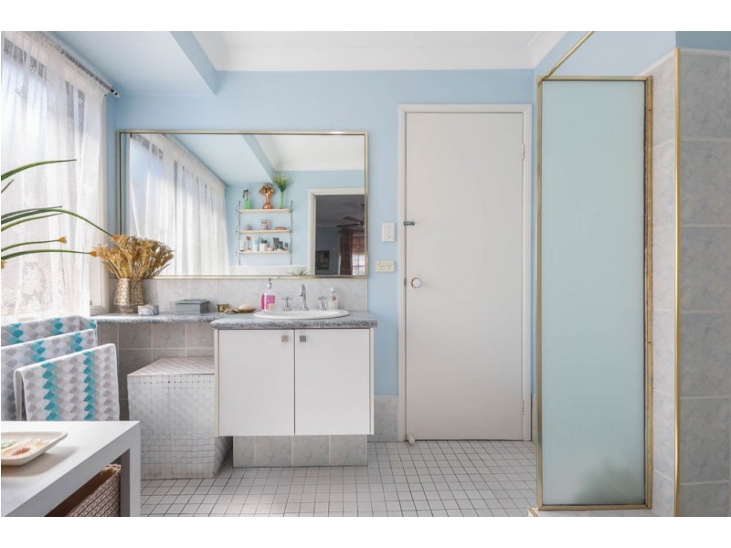 32 Aquilina Drive, Plumpton NSW 2761