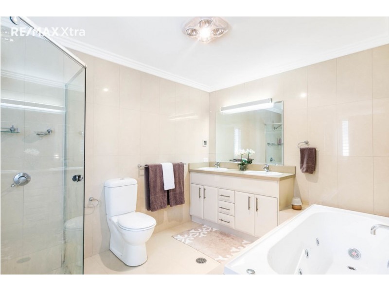 8 Highrange Terrace, Bella Vista NSW 2153