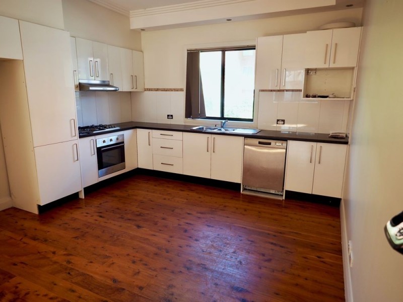 38 Earl Street, Merrylands NSW 2160