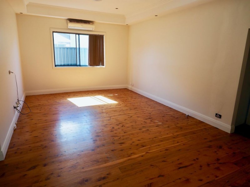 38 Earl Street, Merrylands NSW 2160