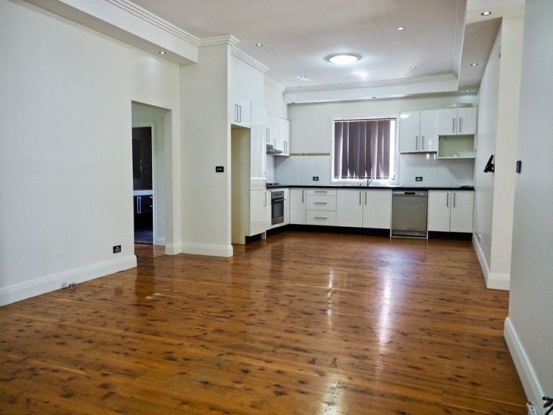 38 Earl Street, Merrylands NSW 2160