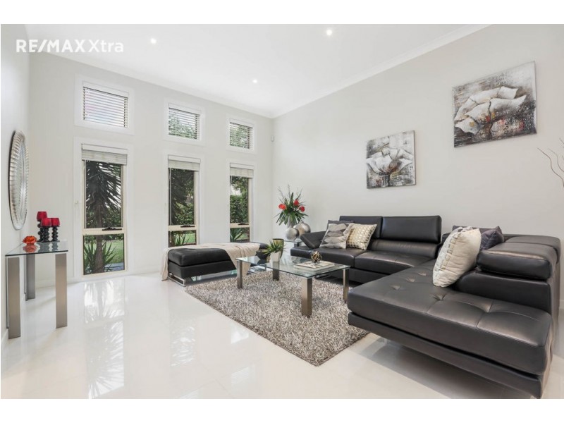 14 Braeburn Crescent, Bella Vista NSW 2153