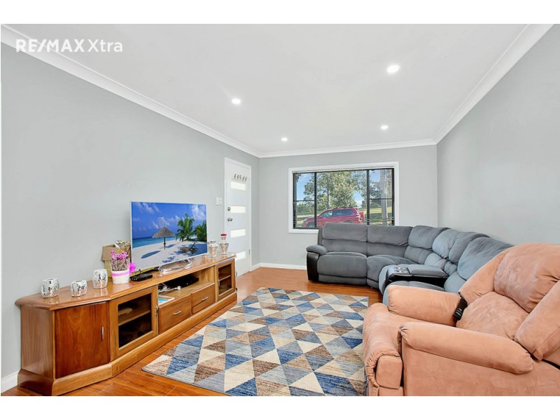 7 Tabali Street, Whalan NSW 2770