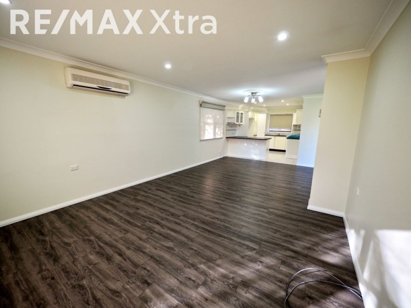 33 Raine Avenue, Liverpool NSW 2170