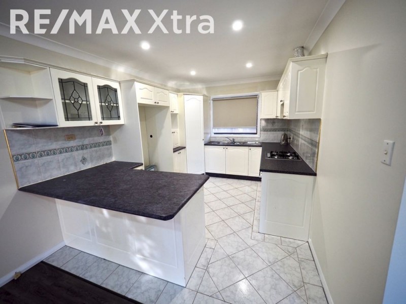 33 Raine Avenue, Liverpool NSW 2170