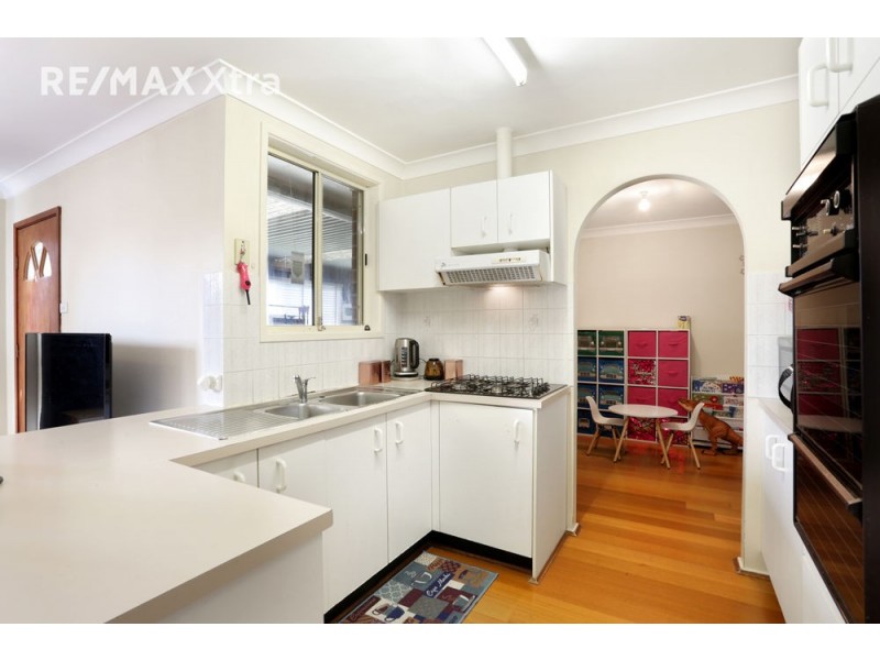 73 Dryden Avenue, Oakhurst NSW 2761