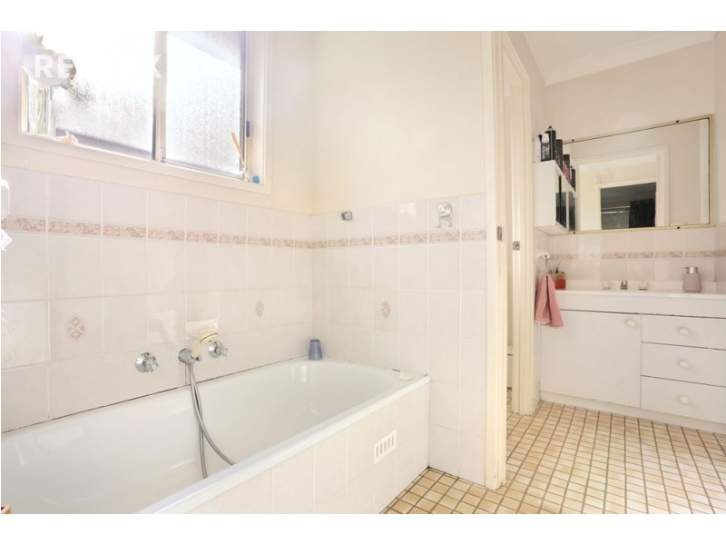 73 Dryden Avenue, Oakhurst NSW 2761