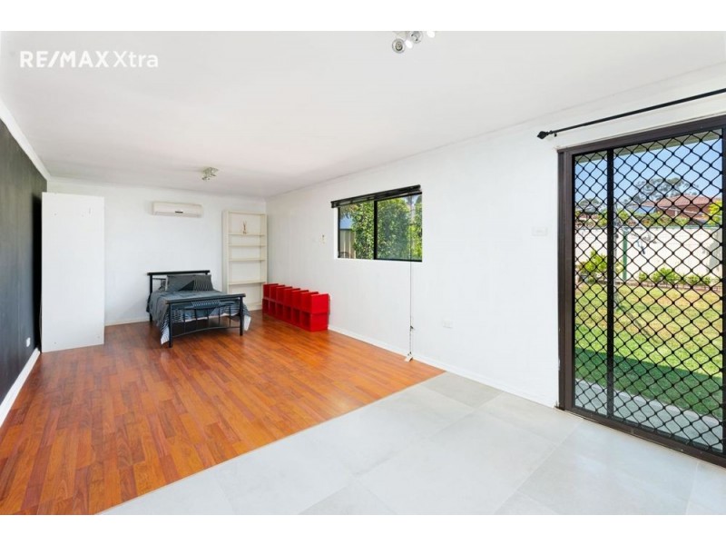 42 Glenn Street, Dean Park NSW 2761