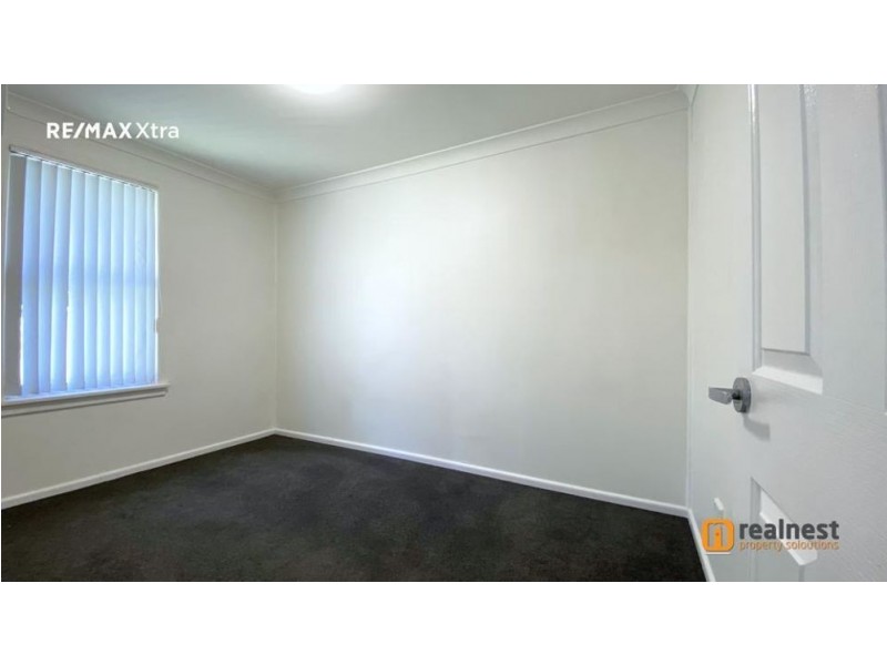 28 Mariana Crescent, Lethbridge Park NSW 2770