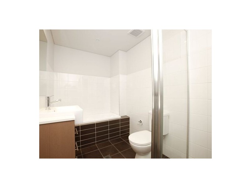 24/3-9 Warby Street, Campbelltown NSW 2560