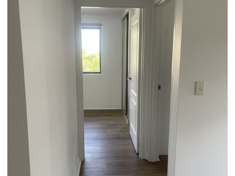 21/8-14 Oxford Street, Blacktown NSW 2148