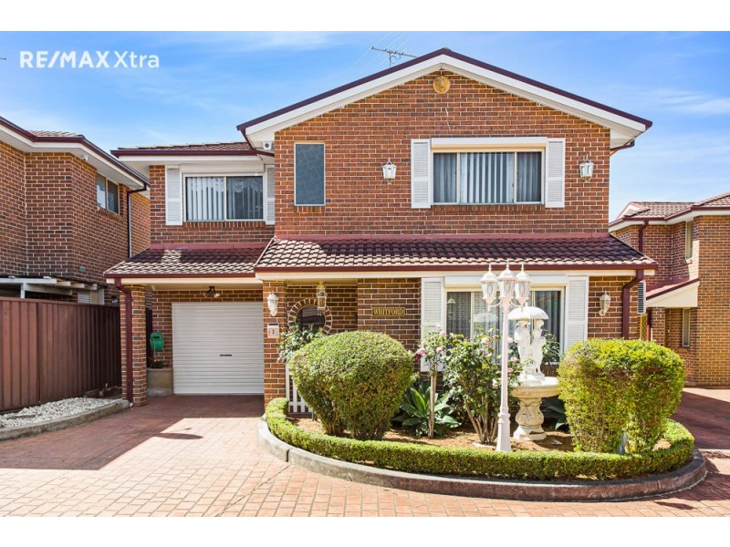 2/83 Whitford Road, Hinchinbrook NSW 2168