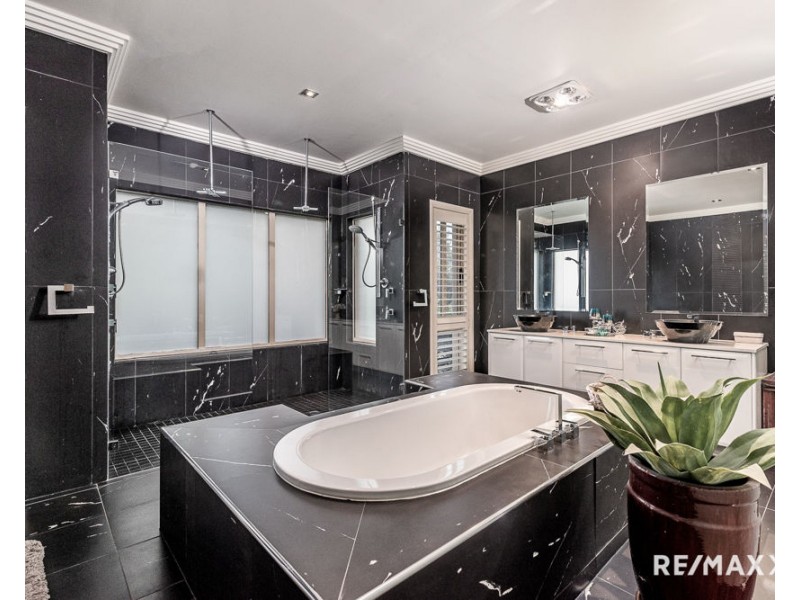 38 Portrush Crescent, Luddenham NSW 2745