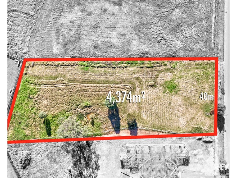 18 Humewood Place, Luddenham NSW 2745