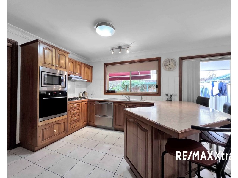 1 Larnook Close, Oatlands NSW 2117