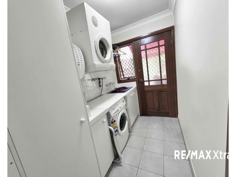 1 Larnook Close, Oatlands NSW 2117