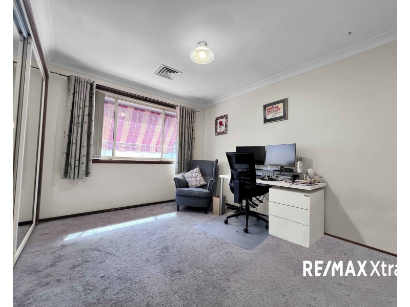 1 Larnook Close, Oatlands NSW 2117