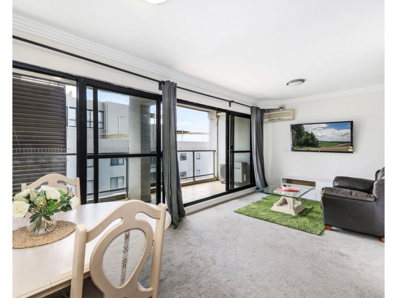 601/31-37 Hassall St, PARRAMATTA, Parramatta NSW 2150