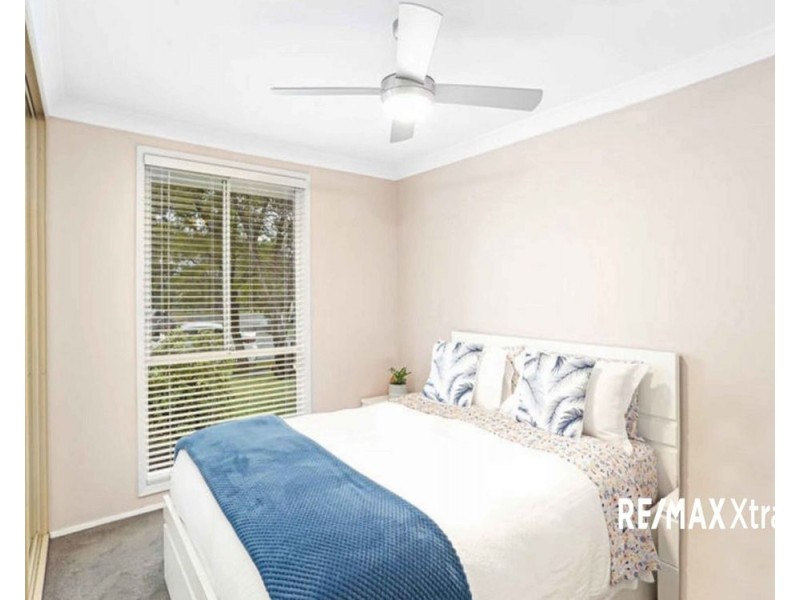 8 Moore Place, Doonside NSW 2767