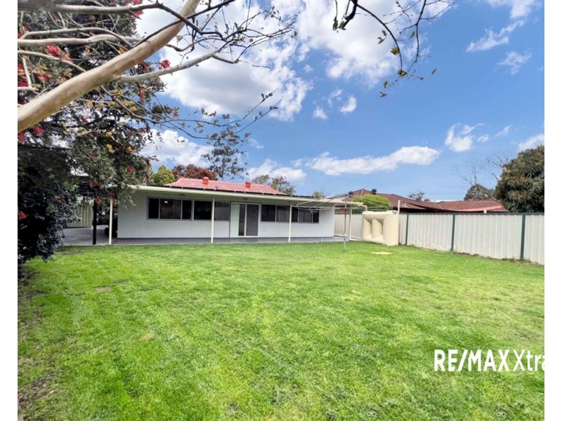 8 Moore Place, Doonside NSW 2767