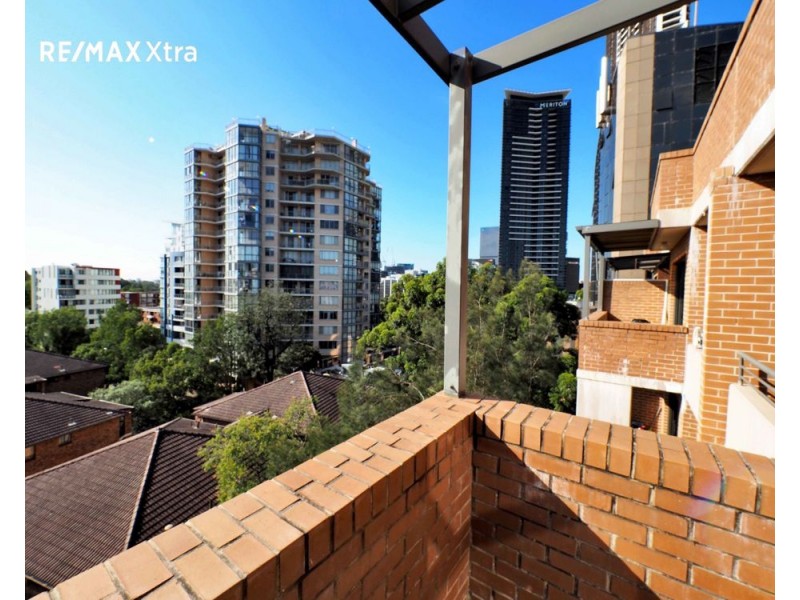 702/354 Church Street, Parramatta NSW 2150