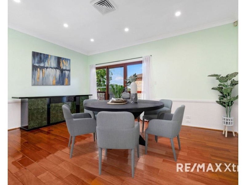 6 Blackwood Place, Oatlands NSW 2117