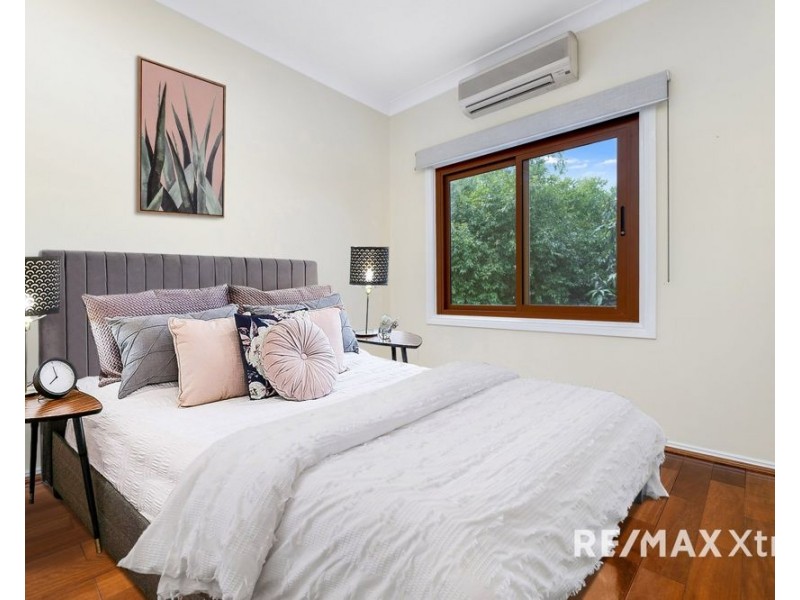 6 Blackwood Place, Oatlands NSW 2117