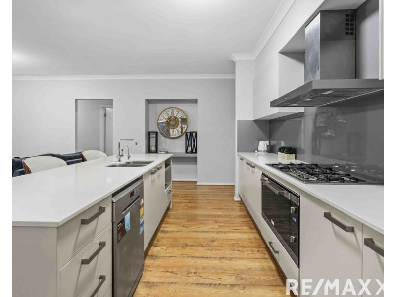 13 Darug Avenue, Glenmore Park NSW 2745