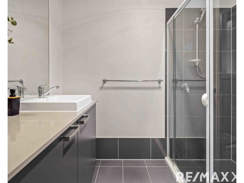 13 Darug Avenue, Glenmore Park NSW 2745