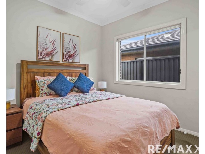 13 Darug Avenue, Glenmore Park NSW 2745