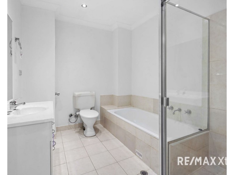 65/1 Riverpark Drive, Liverpool NSW 2170