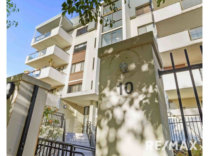 301/10 Refractory Court, Holroyd NSW 2142