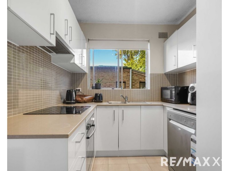2/88 Burfitt Street, Leichhardt NSW 2040