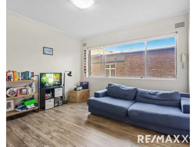 2/88 Burfitt Street, Leichhardt NSW 2040