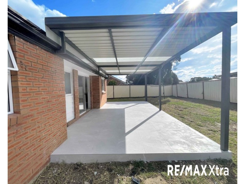 1 Carpenter Place, Minchinbury NSW 2770