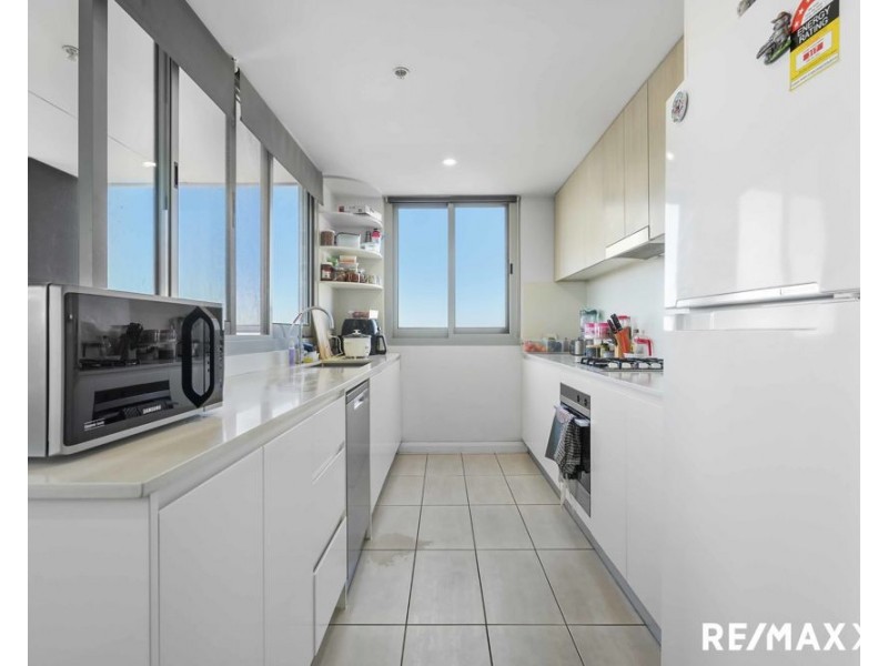 1707/5 Second Avenue, Blacktown NSW 2148