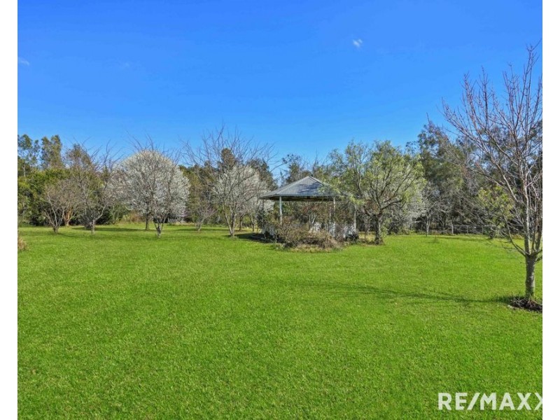 16 Curtis Lane, Catherine Field NSW 2557