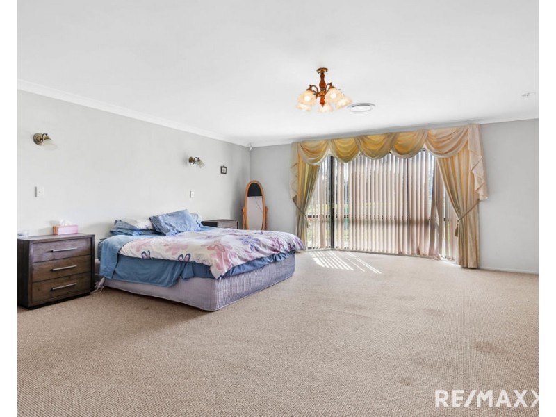 16 Curtis Lane, Catherine Field NSW 2557