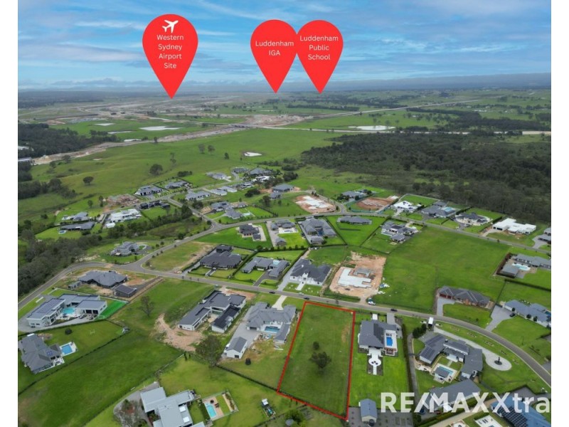 13 Humewood Place, Luddenham NSW 2745