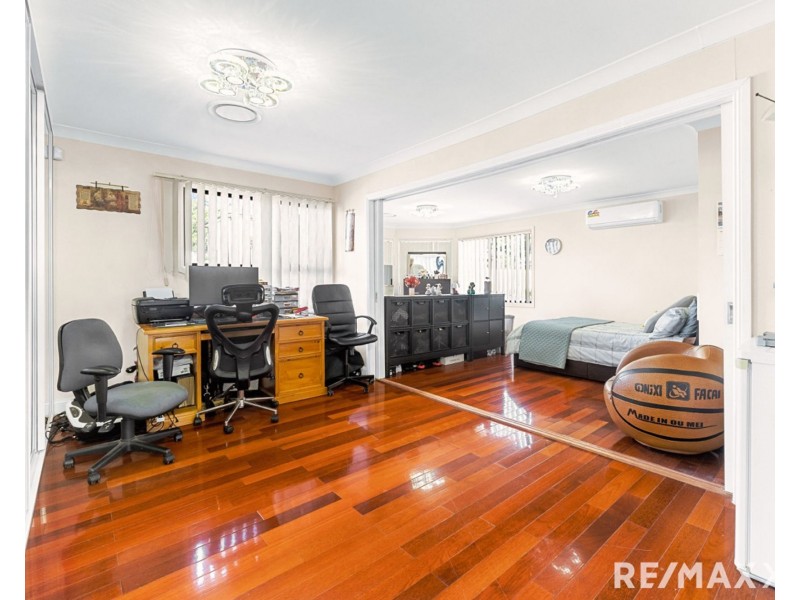 145 Welling Drive, Mount Annan NSW 2567