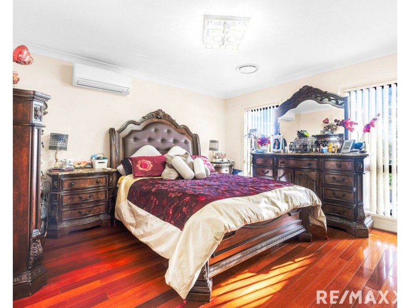 145 Welling Drive, Mount Annan NSW 2567