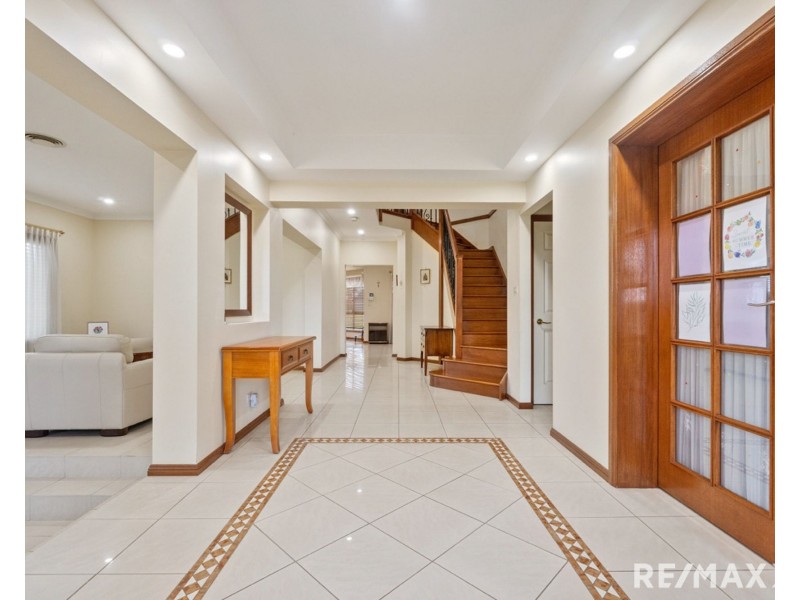 3 Centenary Place, Catherine Field NSW 2557