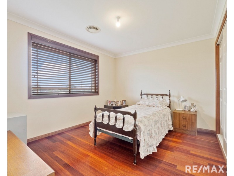 3 Centenary Place, Catherine Field NSW 2557