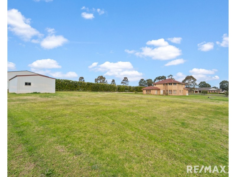 3 Centenary Place, Catherine Field NSW 2557