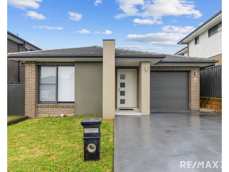 17 Munro Street, Leppington NSW 2179
