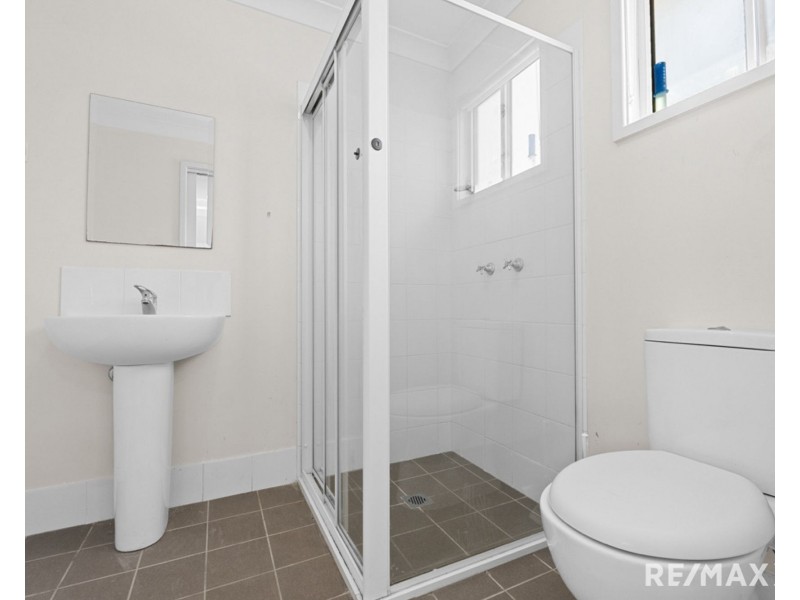 27 & 27A Boronia Road, North St Marys NSW 2760